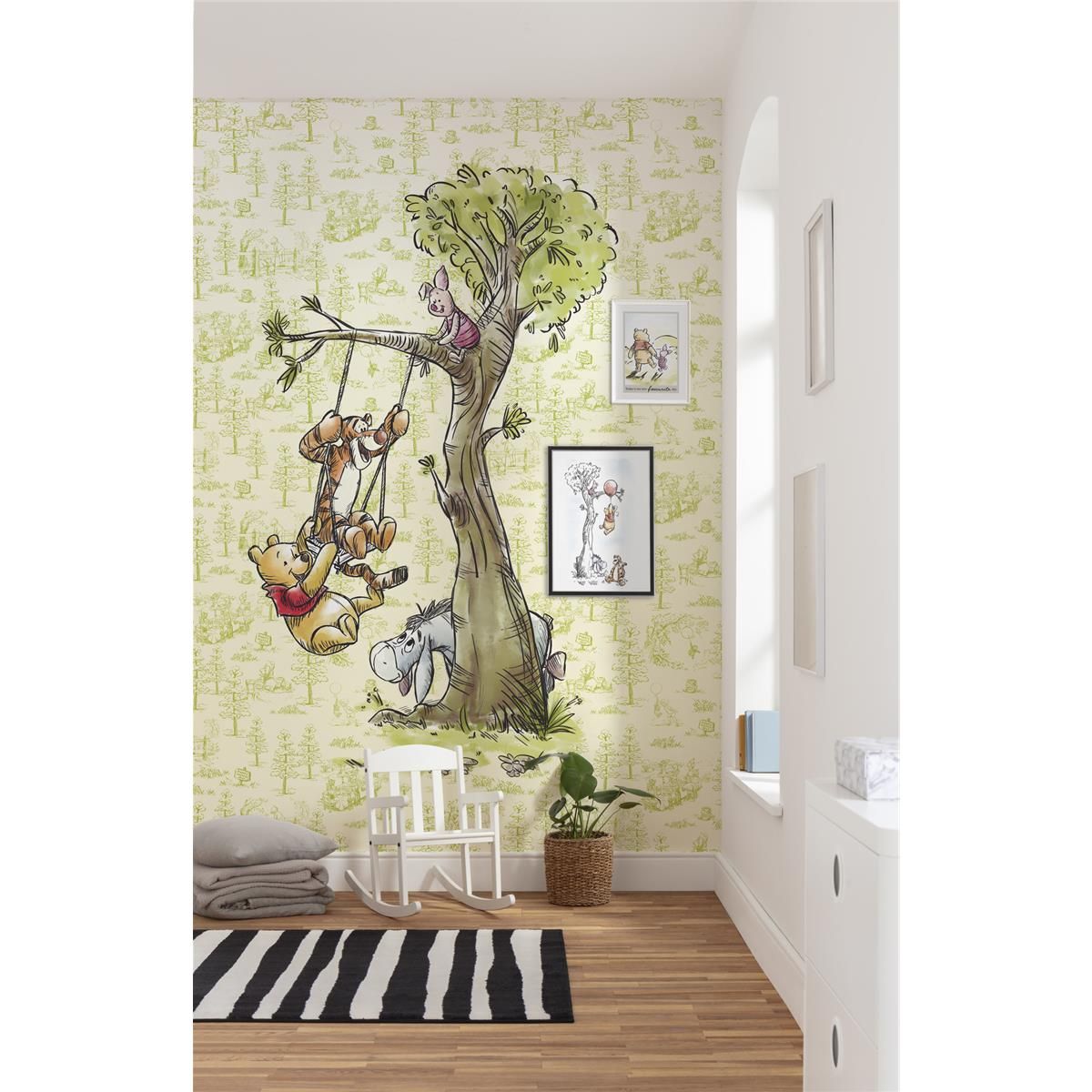 Vlies Fototapete - Winnie the Pooh in the wood - Größe 200 x 280 cm