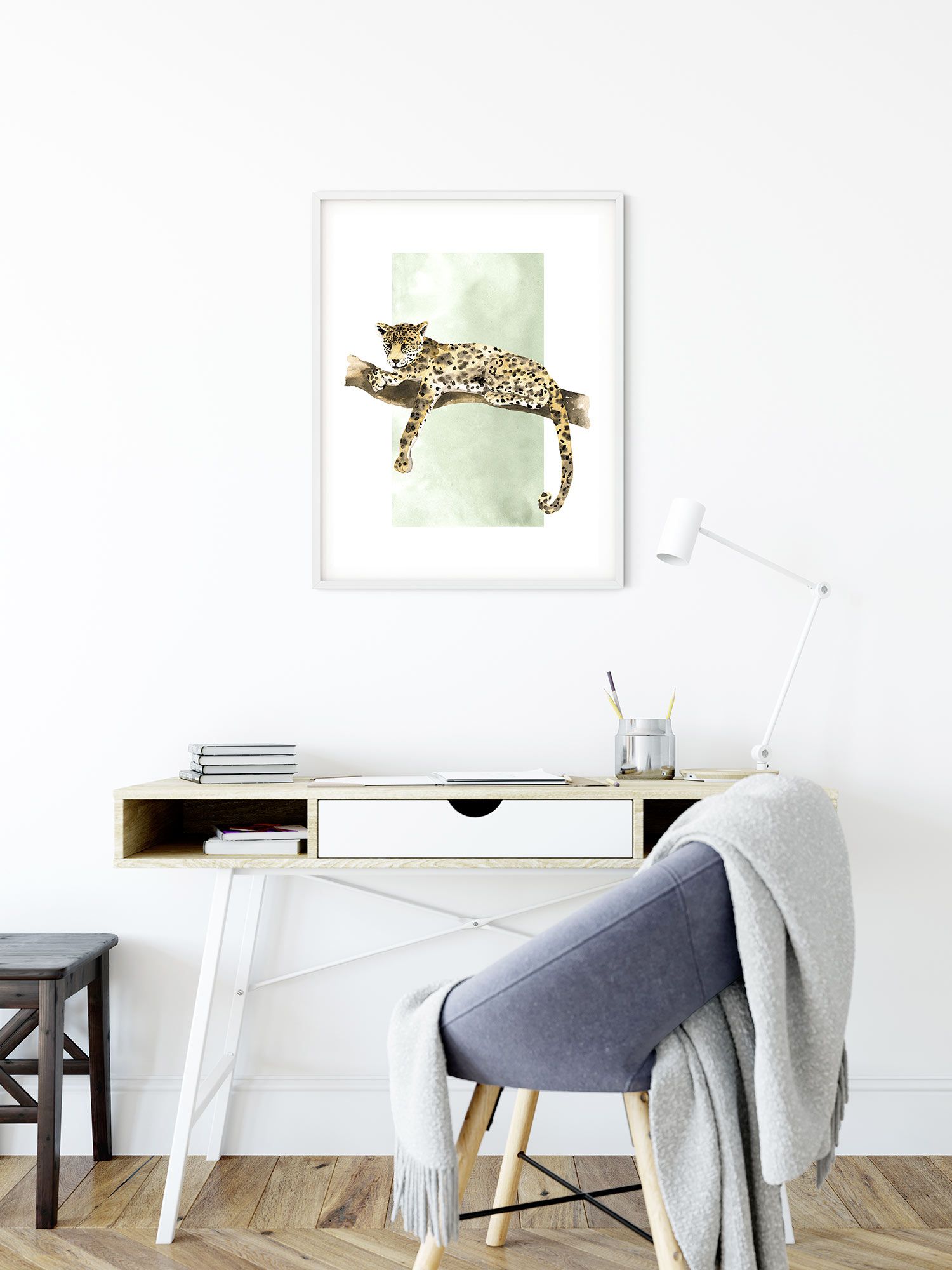 Komar Wandbild - Lazy Leopard - Größe: 40 x 50 cm