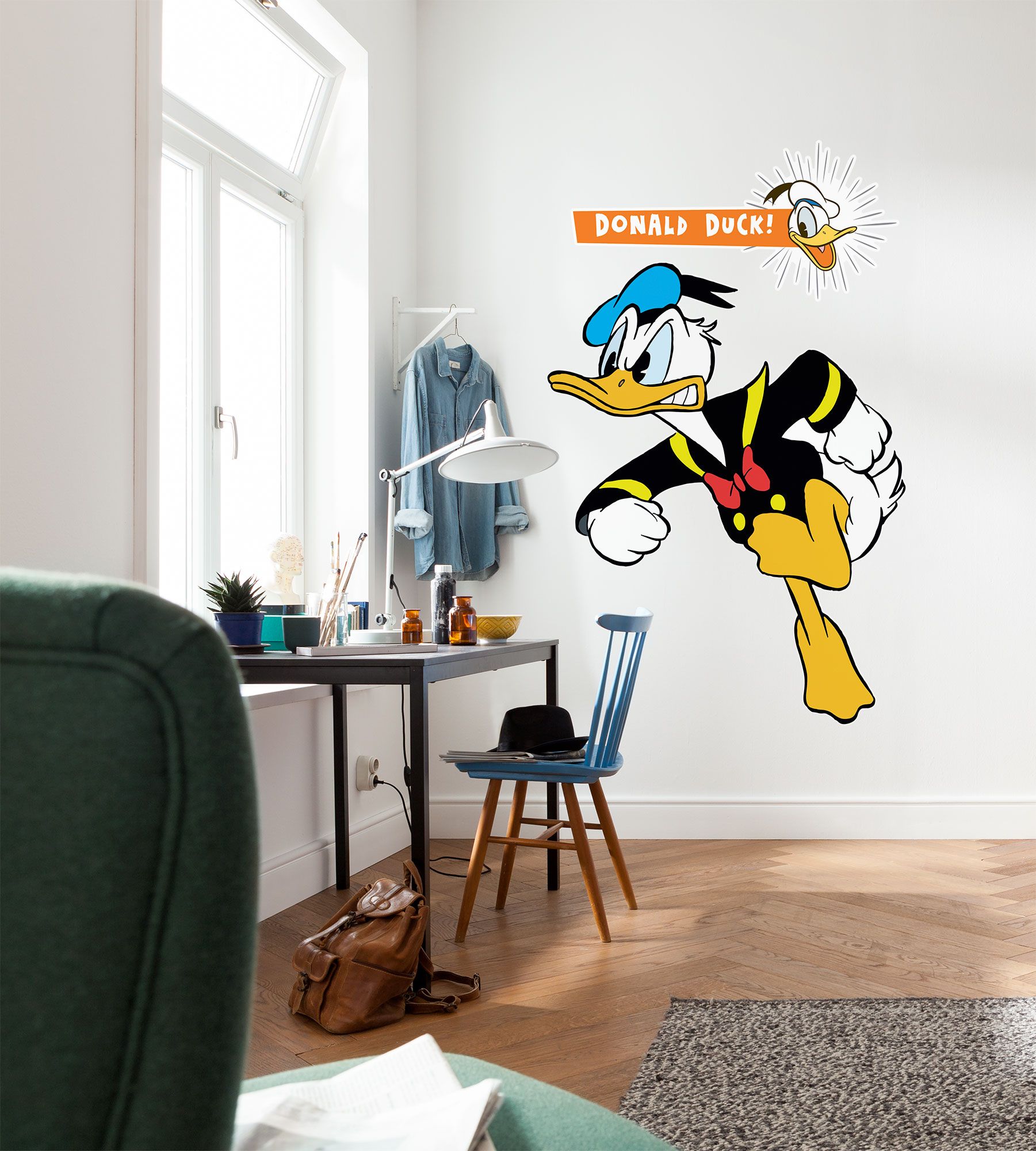 Selbstklebende Vlies Fototapete/Wandtattoo - Donald angry XXL - Größe 127 x 200 cm