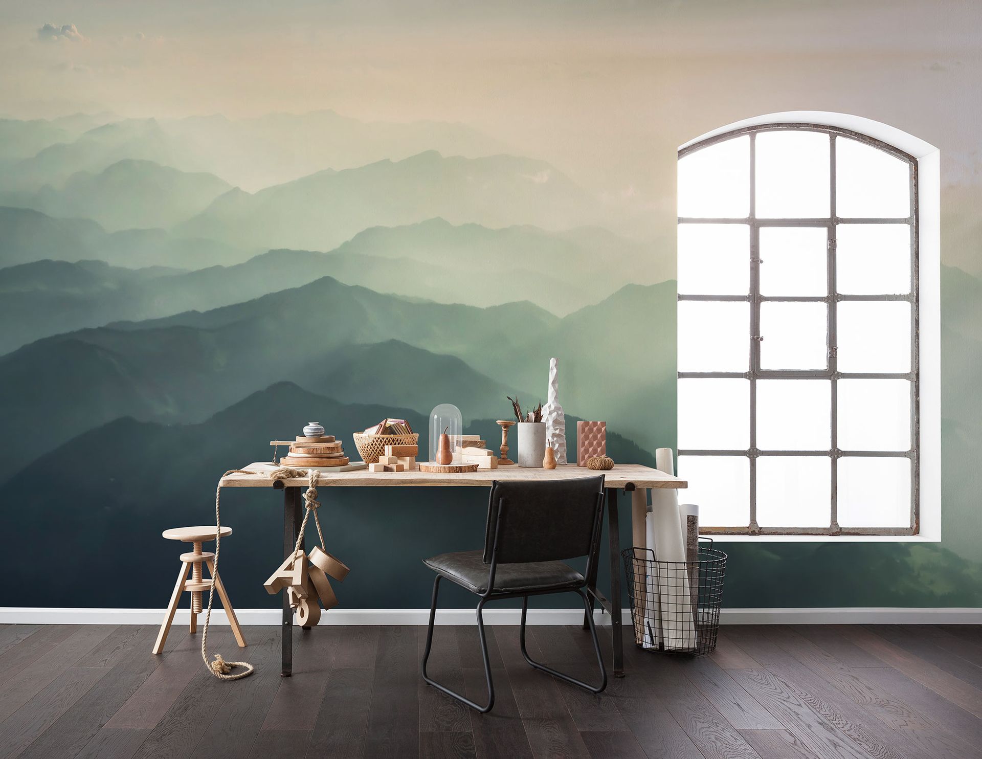 Vlies Fototapete - Hazy Hills - Größe 400 x 250 cm