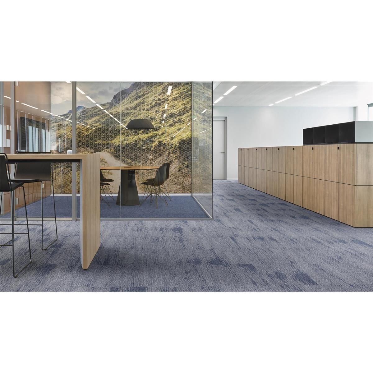 Teppichfliesen Schwarz 9502 Schlinge strukturiert 25 x 100 cm Essence Structure AA92 Desso
